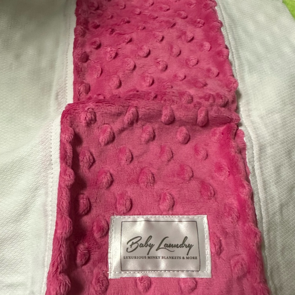 2 Packs 4 Pieces Soft Minky Blanket Burpies Baby Laundry Brand New - Picture 4 of 5